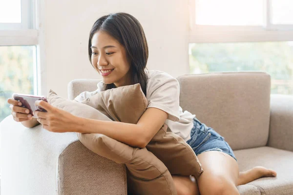 Cozy Lifestyle Concept Young Woman Sitting Couch Use Smartphone Watching — Stock Photo, Image