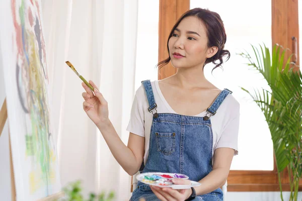 Creative Art Concept Young Asian Woman Using Paintbrush Painting Art — Stock Photo, Image