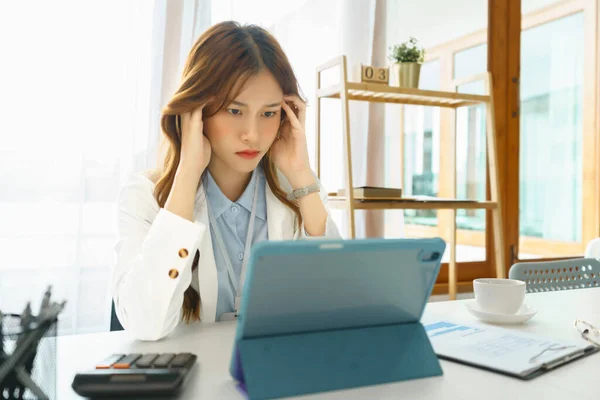 Business Concept Businesswoman Feeling Stressed While Working Hard Thoughtful New — Photo