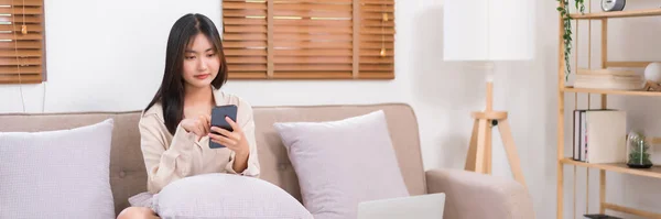 Concept Activity Living Room Asian Woman Use Smartphone Surfing Social — Stock Photo, Image