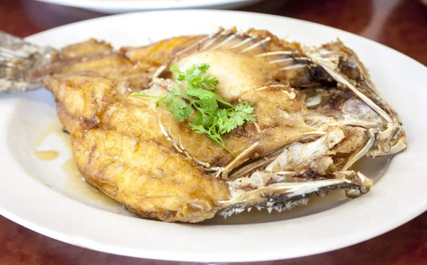 Deep fried snapper fish — Stock Photo, Image