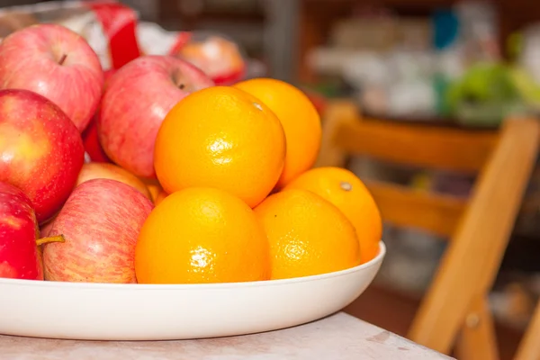 Fruit tray — Stock Photo, Image