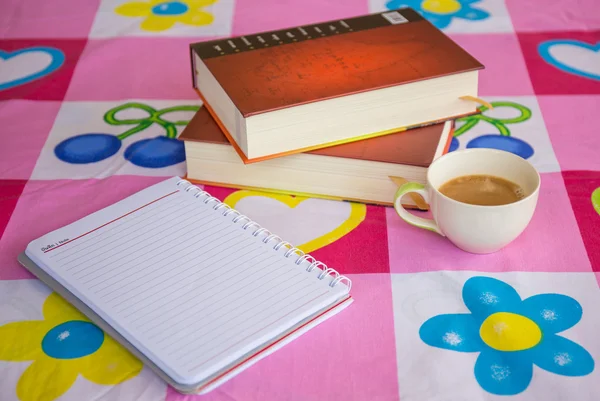 Book note and coffee — Stock Photo, Image