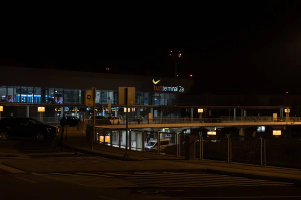 Budapest Hungary November 2021 Budapest Airport Terminal Night Illustrative Editorial — 图库照片