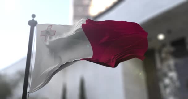 Bandera nacional de Malta. Malta país ondeando bandera. Ilustración de política y noticias — Vídeo de stock