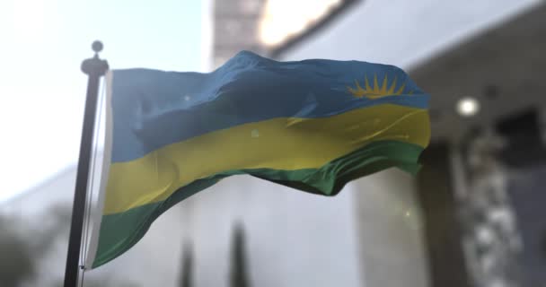 Rwandská národní vlajka. Venkovská rwandská vlajka. Politika a zpravodajství ilustrace — Stock video