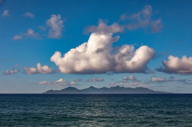 Grand-Riviere, Martinique, French Antilles 'den Dominica' ya bakın