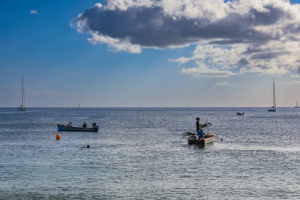 Fishermen Anses Arlet Martinique French Antilles — Stock fotografie