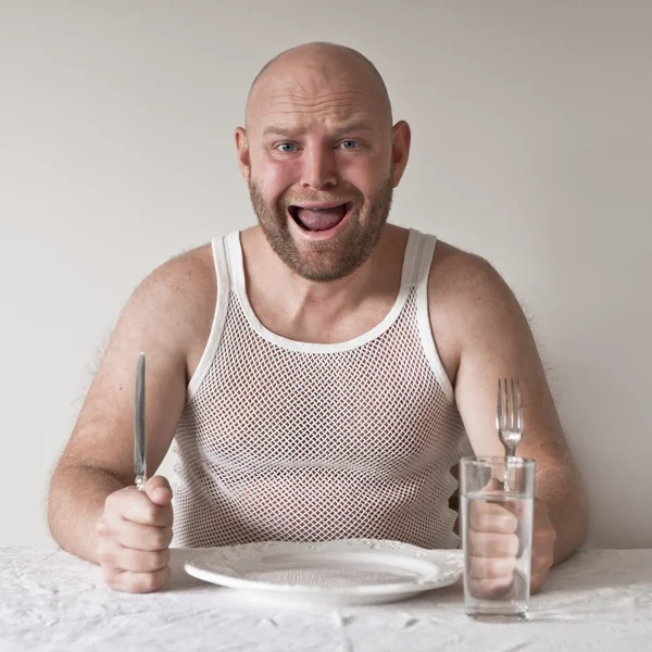 garip ve aç bir adam