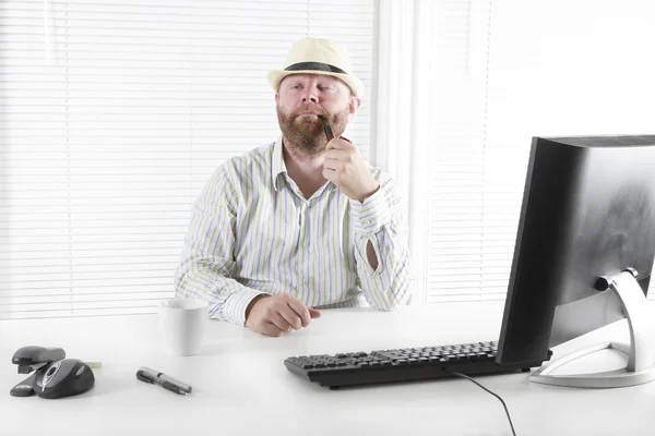 Office Worker Smoking Tobacco Pipe — Stock Photo, Image