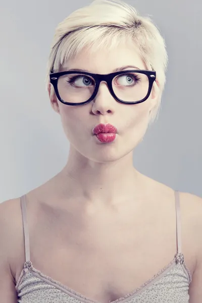 Mujer joven con gafas —  Fotos de Stock