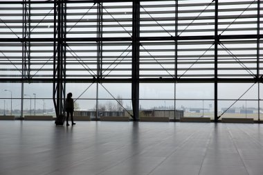 kadın Airport terminal