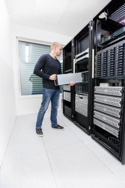 o ile danışman çalışmalarında datacenter