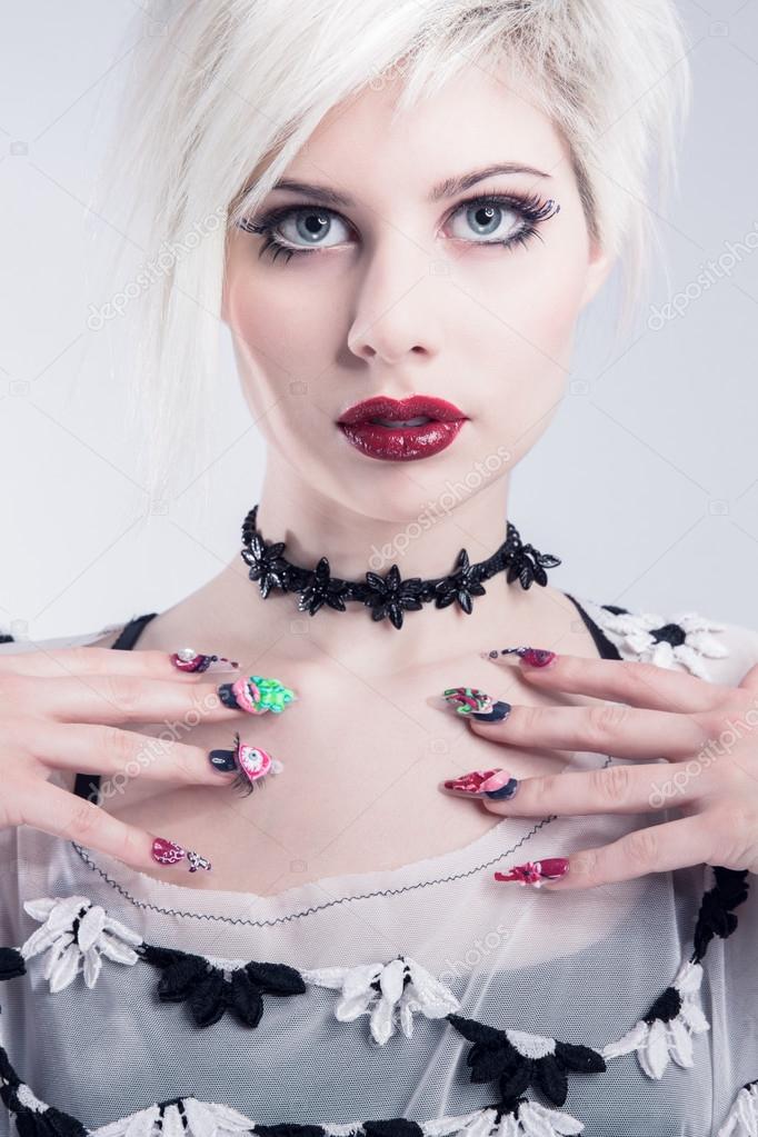 Young model with nail design