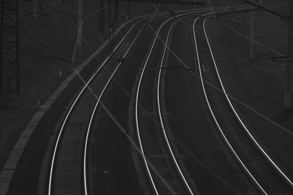 Foto Orizzontale Bianco Nero Ferrovie Tre Pezzi Punto Destinazione Uno — Foto Stock