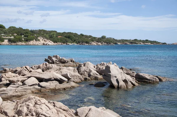 Sardegna roccia della baia dei capriccioli con forme di balena — Foto Stock