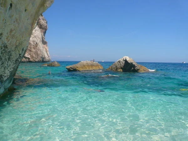 Playa de roca en Cerdeña — Foto de Stock