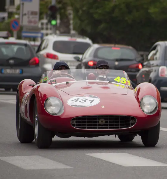 Ferrari 500 TRC Spider Scaglietti 1957 — Stockfoto