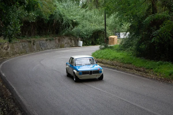 Pesaro Colle San Bartolo Italië Ott 2021 Bmw 2002 Een — Stockfoto