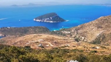 manzara cala moresca ve figalori adası aranci körfezi