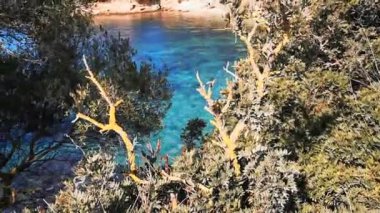 manzara cala moresca ve figalori adası aranci körfezi