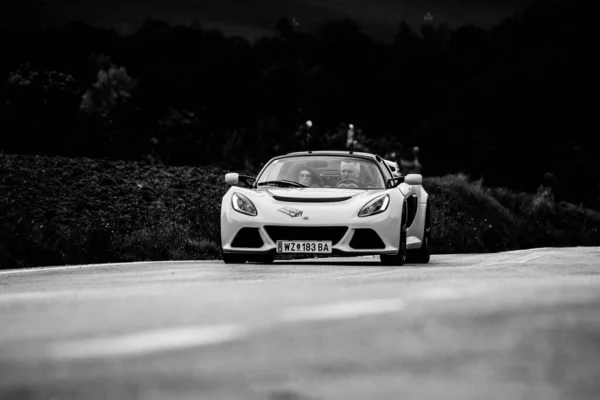 Cagli Olaszország Ott 2020 Lotus Elise Egy Régi Versenyautó Rally — Stock Fotó