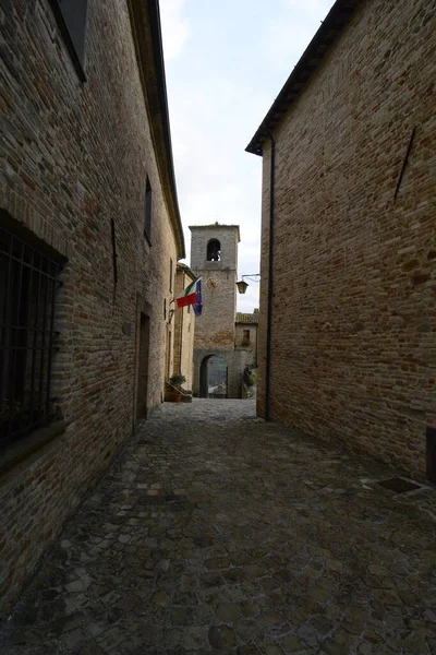 イタリアのモンテ グレドフ リミニ の旧市街 — ストック写真