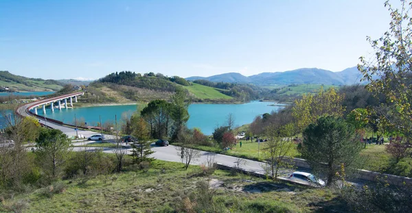 Bella Vista Sul Lago Cingoli Nella Regione Delle Marche — Foto Stock
