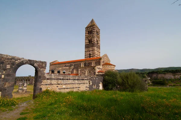 Basílica Santísima Trinidad Saccargia Una Iglesia Estilo Románico Situada Municipio — Foto de Stock