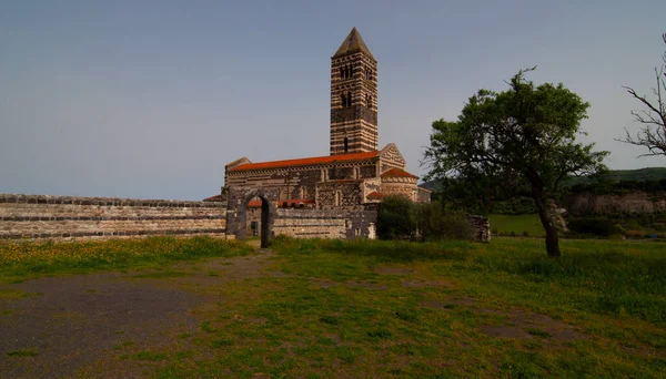 Basílica Santísima Trinidad Saccargia Una Iglesia Estilo Románico Situada Municipio — Foto de Stock