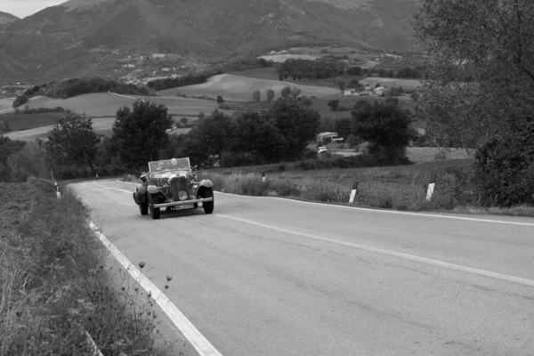 Cagli Włochy Ott 2020 Lagonda Starym Samochodzie Wyścigowym Rajdzie Mille — Zdjęcie stockowe