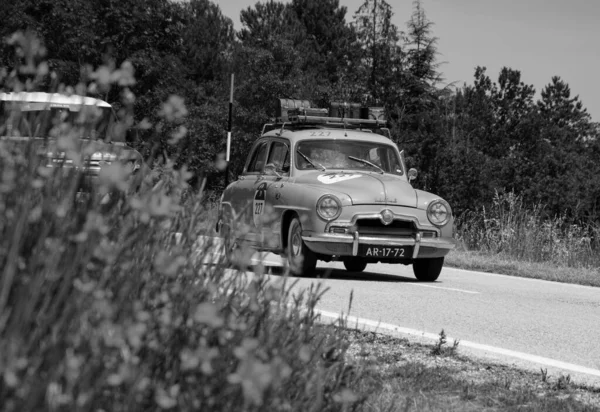 Urbino Itálie Červen 2022 Simca Aronde 1952 Starém Závodním Voze — Stock fotografie