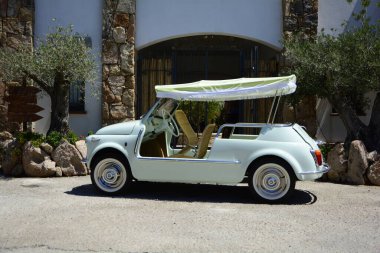 POLTU QUATU - ITALY - JUL 9 - 2022 : FIAT 500 SPIAGGINA Poltu Quatu Classic