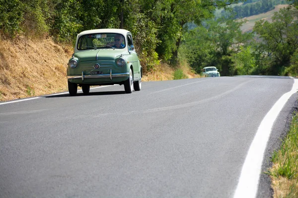 Песаро Италия 2022 Июля Ралли Классических Автомобилей Fiat 600 Песаро — стоковое фото