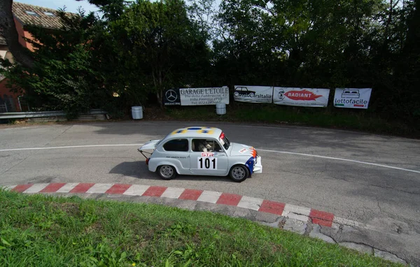 Pesaro Itália Ott 2022 Rali Carros Clássicos Fiat 600 Abarth — Fotografia de Stock