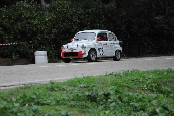 Pesaro Italia Otto 2022 Raduno Auto Epoca Fiat 600 Abarth — Foto Stock