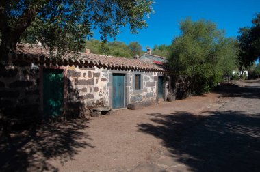 2022 yazında Arkeolojik Santuario Nuragico Santa Cristina Sardunya İtalya