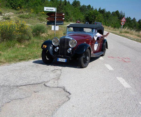 Urbino Italia Jun 2022 Bentley Litre 1934 Viejo Coche Carreras — Foto de Stock