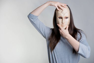 Görünüş veya kendini tanımlama sorunları nedeniyle kompleksler, konsept.