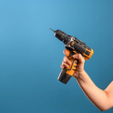 Düzelt, arızayı düzelt ya da inşaat sahasında sürgüyü sıkılaştır.