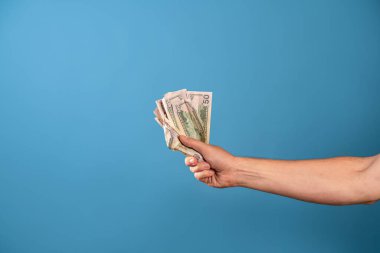 Paramı al, güzel bir ürün için ödeme yapma isteği, bir konsept..