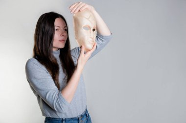 Görünüş veya kendini tanımlama sorunları nedeniyle kompleksler, konsept.