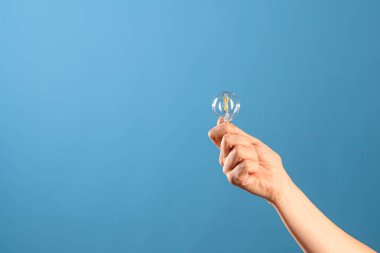 Küçük bir fikir al ve büyük, yeni ve yenilikçi bir şey yarat..