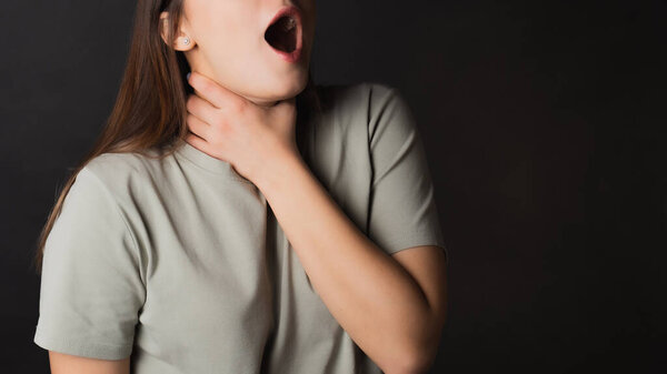 Sore throat, cold or virus, loss of voice. Psychological clamp.