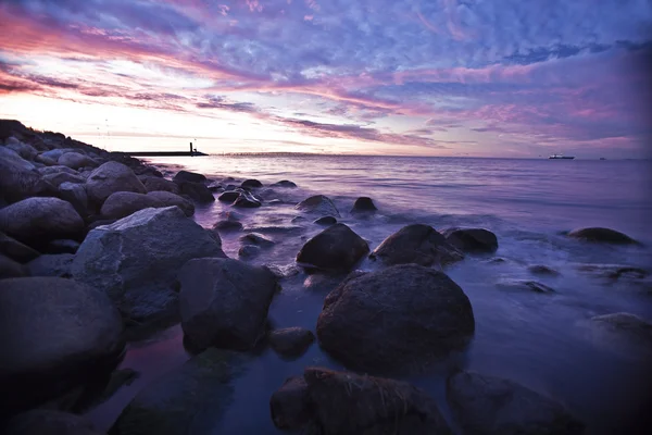 Zonsondergang op zee — Stockfoto