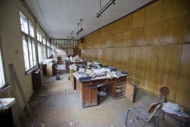 Eski ofis alanı
