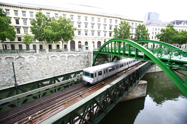 metro treni