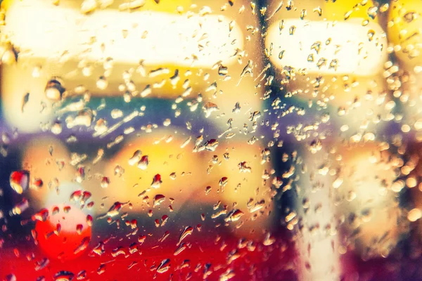 Gotas de chuva em vidro — Fotografia de Stock