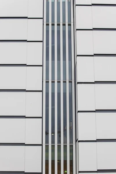 Windows on modern building — Stock Photo, Image