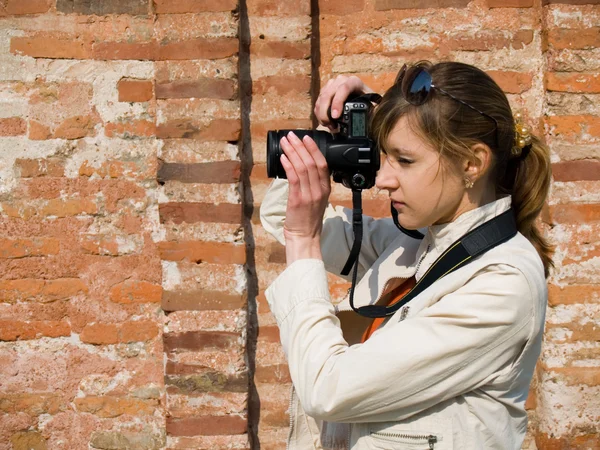 Vrouwen fotograaf — Stockfoto